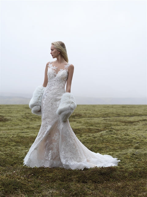 Allure Bridals Style 9422